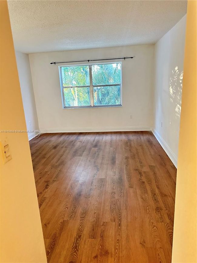 APT-308 - 4205 N University Dr, Condo with 2 bedrooms, 2 bathrooms and null parking in Sunrise FL | Image 19
