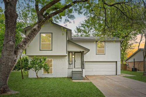 16314 Timber Valley Dr, Houston, TX, 77070-1970 | Card Image
