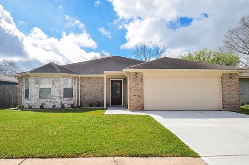 14315 Branchwater Ln, Sugar Land, TX, 77498-1434 | Card Image