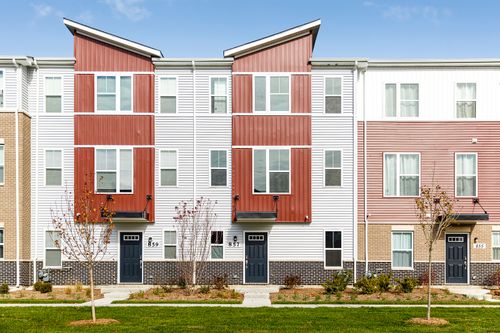 857 Finley Dr, Aurora, IL, 60504-8160 | Card Image