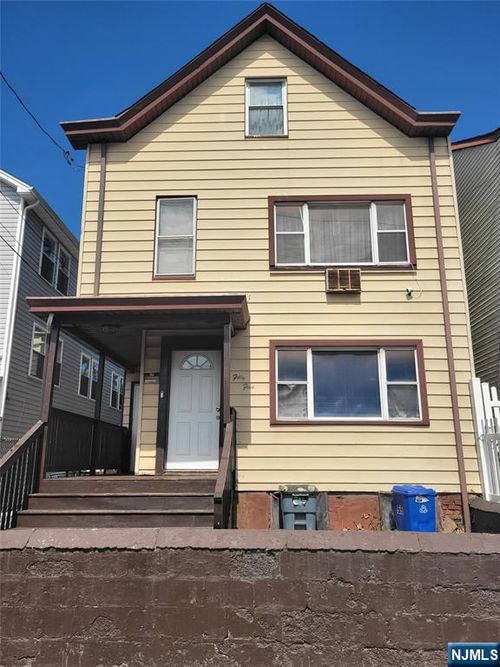 55 6th Street, Paterson, NJ, 07522 | Card Image