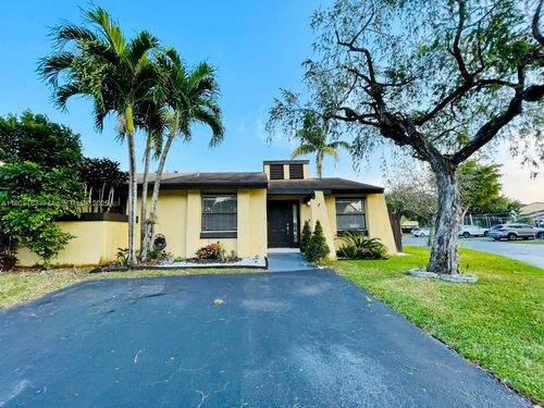 12736-12736 Sw 66th Terrace Dr, Miami, FL, 33183-1346 | Card Image