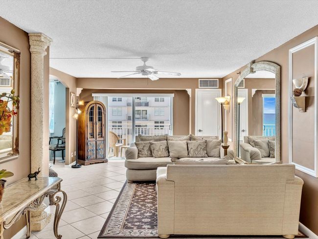 APT-605 - 4505 S Ocean Blvd, Condo with 2 bedrooms, 2 bathrooms and null parking in Highland Beach FL | Image 27