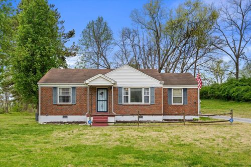 3107 Crosswood Dr, Nashville, TN, 37214-3304 | Card Image