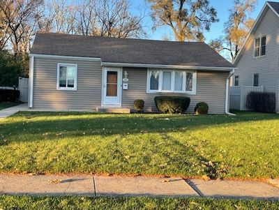 326 W Adams Street, House other with 2 bedrooms, 1 bathrooms and 2 parking in Villa Park IL | Image 1