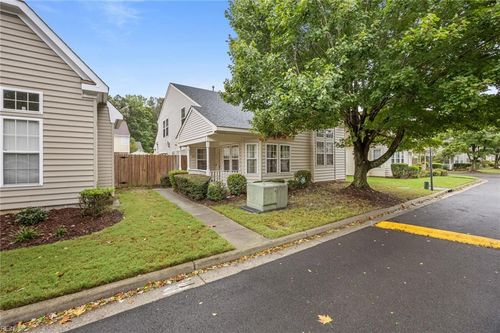 1221 Duchess Of York Quay, Chesapeake, VA, 23320 | Card Image