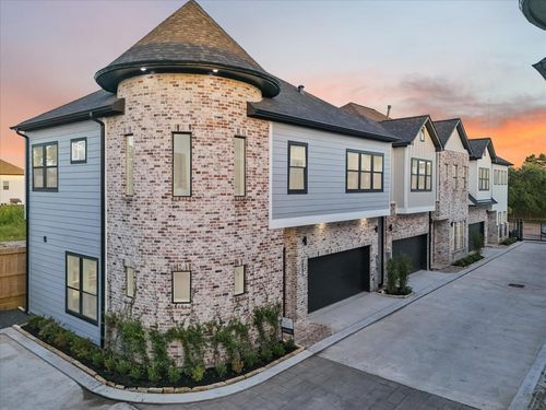 2595 Paul Quinn St, Houston, TX, 77091-4711 | Card Image