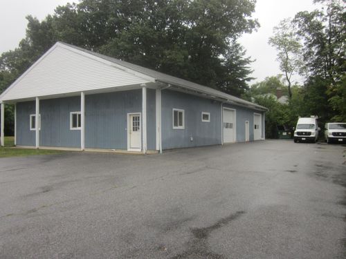 35 Riverside Dr, Greenland, NH, 03840-2322 | Card Image