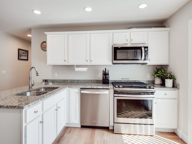 15 Pasture Ln, Condo with 2 bedrooms, 2 bathrooms and null parking in Nashua NH | Image 16