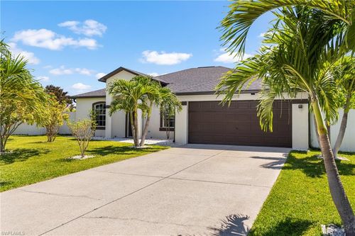 2515 Se 4th Ave, Cape Coral, FL, 33904-2702 | Card Image
