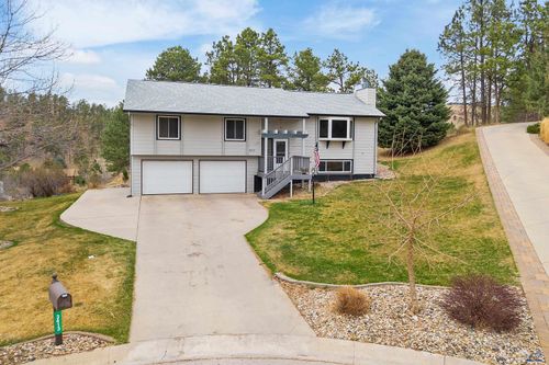 3413 Monarch Ct, RAPID CITY, SD, 57702-4821 | Card Image