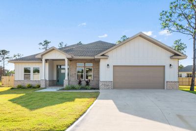 Beautiful modern-craftsman style home! | Image 1