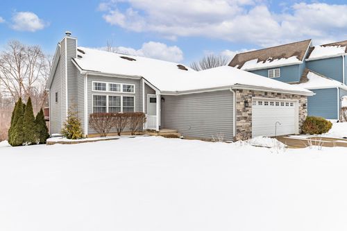 17 Browning Ln, Valparaiso, IN, 46383 | Card Image