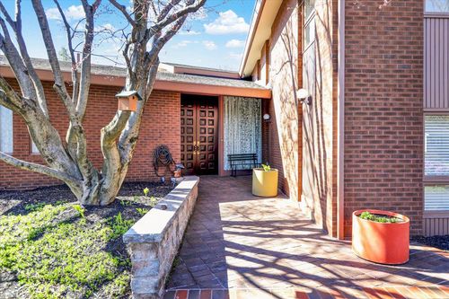 1617 Meadowlark Rd, WYOMISSING, PA, 19610-2820 | Card Image