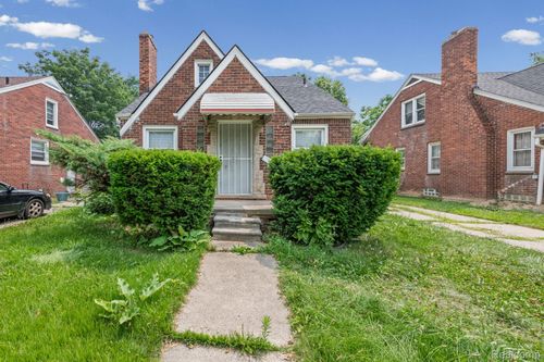 11594 Rossiter St, Detroit, MI, 48224-1614 | Card Image