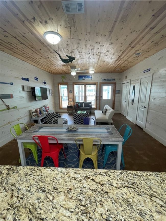 502 - 2120 S 11 Th St, Townhouse with 3 bedrooms, 3 bathrooms and null parking in Port Aransas TX | Image 24