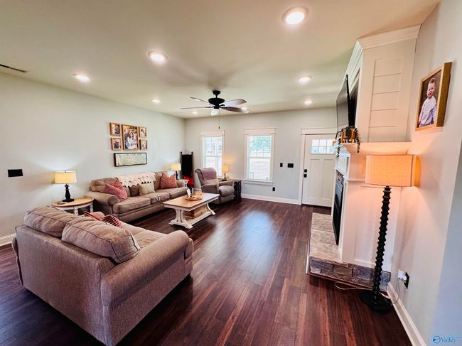 624 2 Nd Ave S, House other with 3 bedrooms, 2 bathrooms and null parking in Loretto TN | Image 9