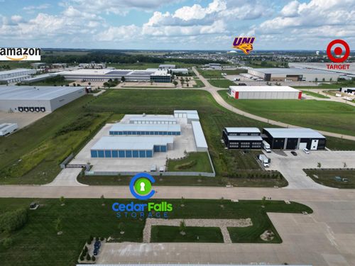 2811 Technology Pkwy, Cedar Falls, IA, 50613 | Card Image