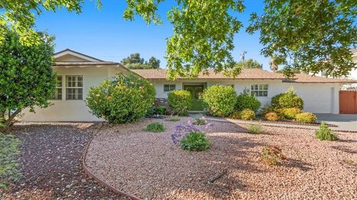 657 Aurora Dr, Claremont, CA, 91711-2925 | Card Image
