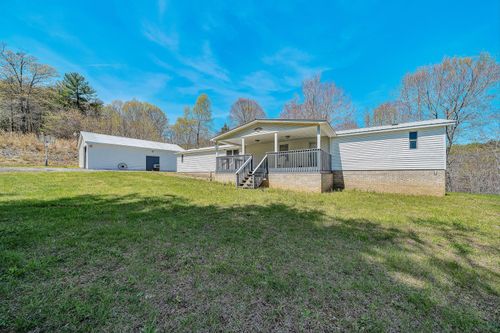 19660 Franklin St, Ferrum, VA, 24088-3086 | Card Image