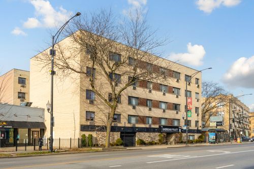 apt-530-6758 N Sheridan Rd, Chicago, IL, 60626-4434 | Card Image