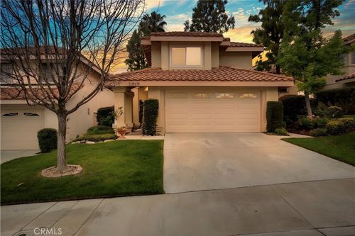 29239 Marilyn Dr, Canyon Country, CA, 91387-4454 | Card Image