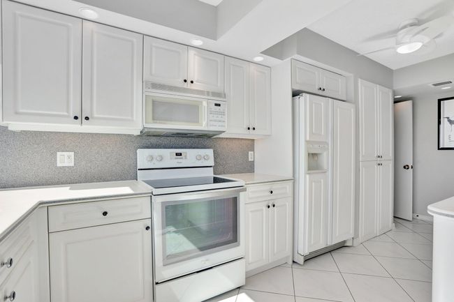 APT-2508 - 1360 S Ocean Blvd, Condo with 2 bedrooms, 3 bathrooms and null parking in Pompano Beach FL | Image 13
