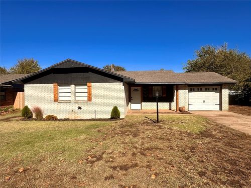 513 E Roh Street, Thomas, OK, 73669 | Card Image