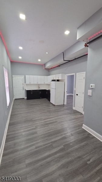 Commercial Sale in Paterson City 3