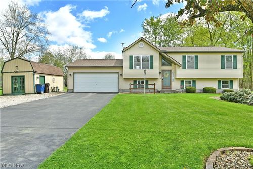 4314 N Park Ave, Cortland, OH, 44410-9578 | Card Image