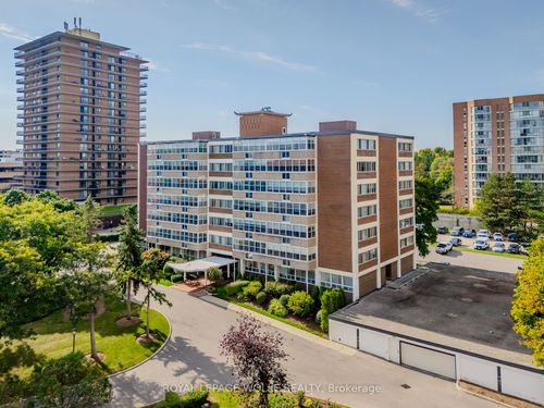 708-45 Westmount Rd N, Waterloo, ON, N2L2R3 | Card Image