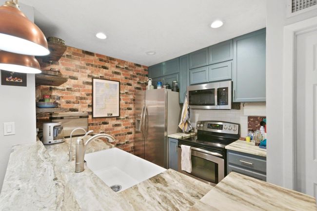 APT-127 - 3224 Timmons Ln, House attached with 1 bedrooms, 1 bathrooms and null parking in Houston TX | Image 5