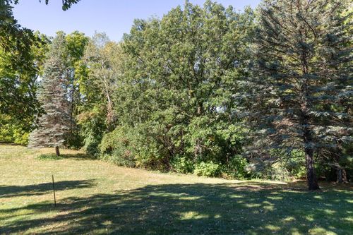 196 Glenhill Rd, SAINT PAUL, MN, 55112 | Card Image