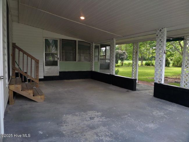 108 Swan Point Rd, House other with 3 bedrooms, 2 bathrooms and null parking in Bayboro NC | Image 44