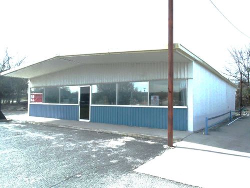 705 Commercial St, Goldthwaite, TX, 76844-2109 | Card Image