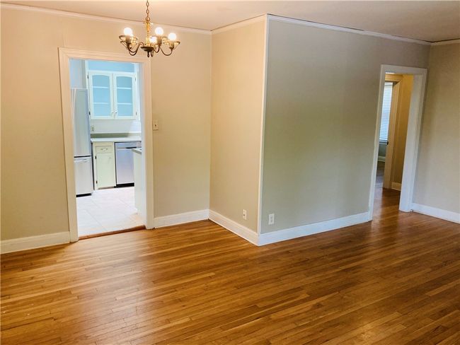 2400 W 7 Th St, House other with 4 bedrooms, 2 bathrooms and 4 parking in Austin TX | Image 12