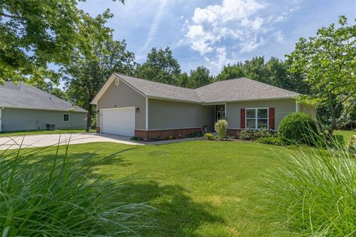 50 Saint Andrews Dr, Bella Vista, AR, 72715-6051 | Card Image