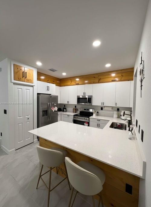 23252 Sw 128th Ave, Homestead, FL, 33032-9217 | Card Image