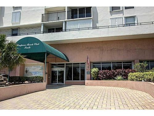 806-111 Briny Ave, Pompano Beach, FL, 33062-5612 | Card Image