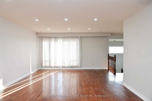 41 Crosswood Lane, Brampton, ON, L6V3M1 | Card Image