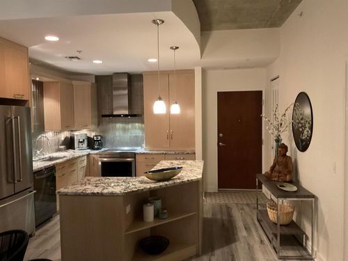 unit-328-300 S Australian Ave, West Palm Beach, FL, 33401-5095 | Card Image