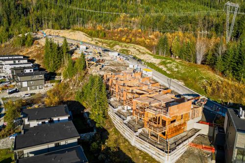 sl16-3407 Mamquam Rd, Squamish, BC, V8B1E4 | Card Image