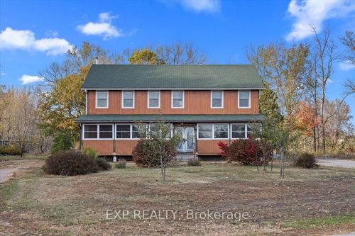 {{alt}} | Card Image