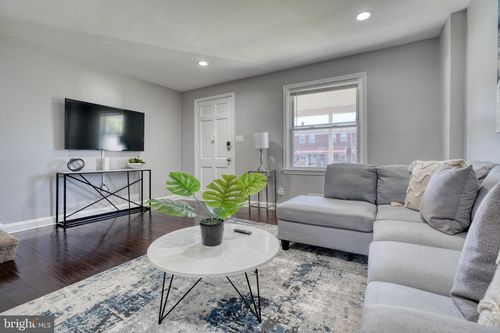 2124 Redthorn Rd, BALTIMORE, MD, 21220-4829 | Card Image