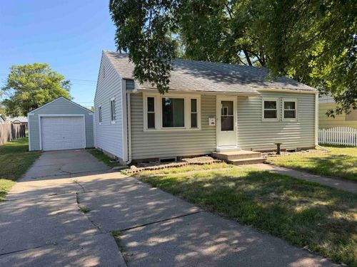 1218 8th St, Columbus, NE, 68601-7044 | Card Image