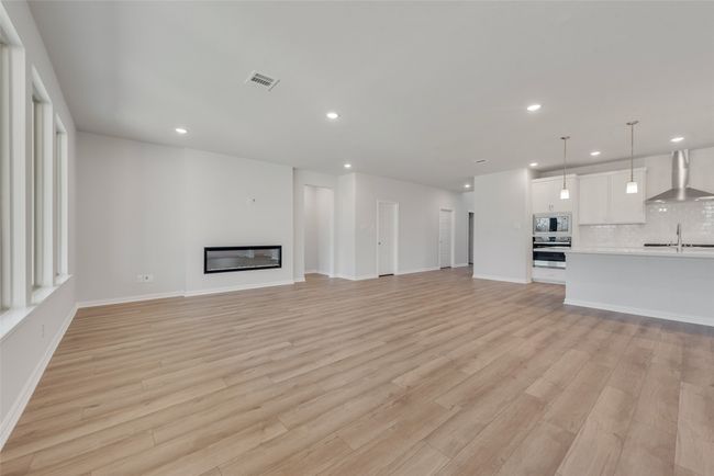 2213 Corbera Dr, House other with 5 bedrooms, 5 bathrooms and null parking in Little Elm TX | Image 9