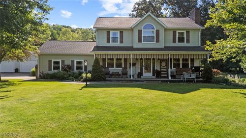 1281 Tall Timber Road Ne, New Philadelphia, OH, 44663 | Card Image