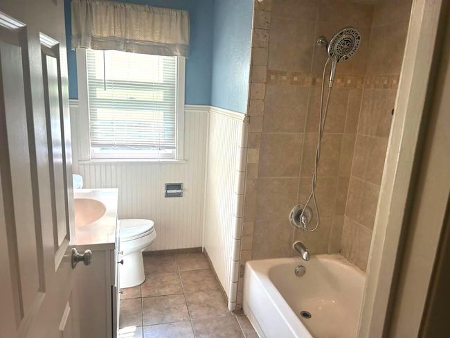 Tile in Bathroom | Image 17