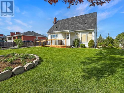 597 Fortington Street, Renfrew, ON, K7V1E5 | Card Image