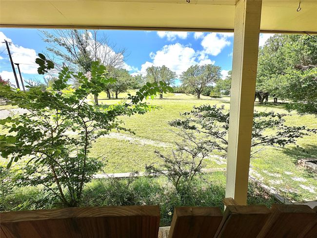 500 Apache Trl, House other with 3 bedrooms, 3 bathrooms and null parking in Comanche TX | Image 5